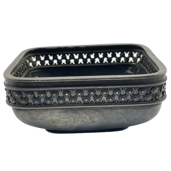 Antique Meriden B Company Quadruple Plated Silver Tone Bowl Candy Trinket Dish - Picture 4 of 16